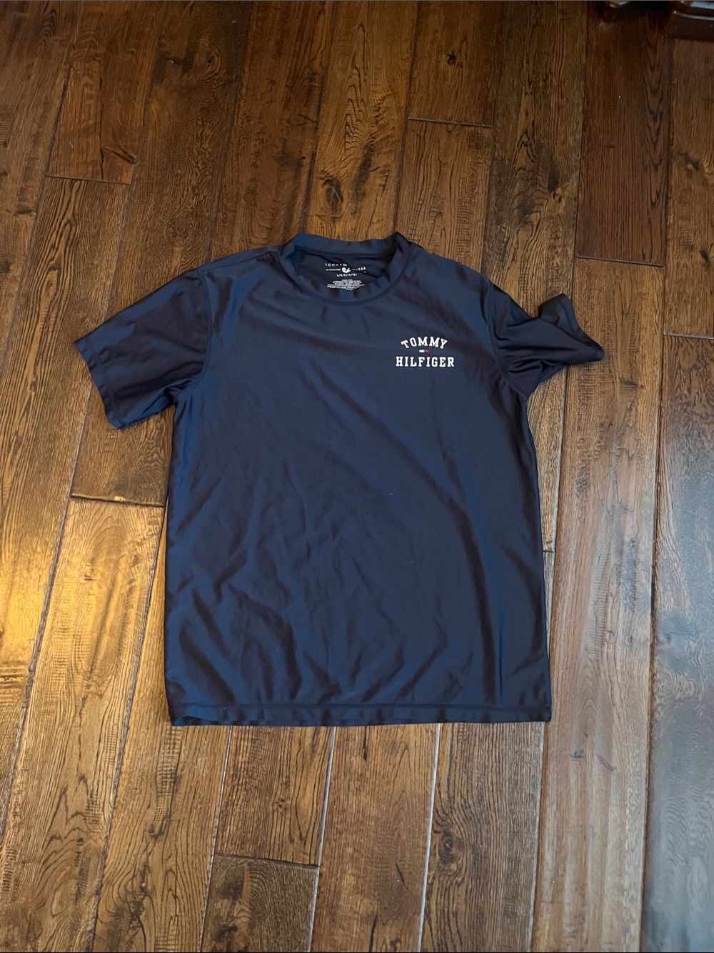 Tommy Hilfiger Men’s Dark Blue Short Sleeve Logo Tee